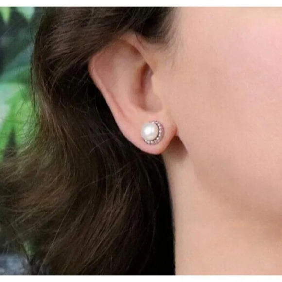 14k White Gold 8mm Freshwater Pearl Earrings Stud Post - Picture 2 of 9